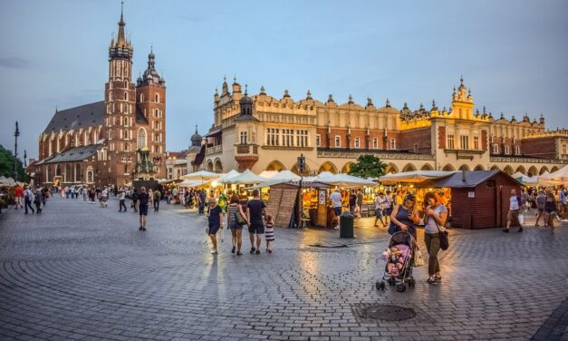 WONDERING WHAT TO DO IN CRACOW AT THE WEEKEND?