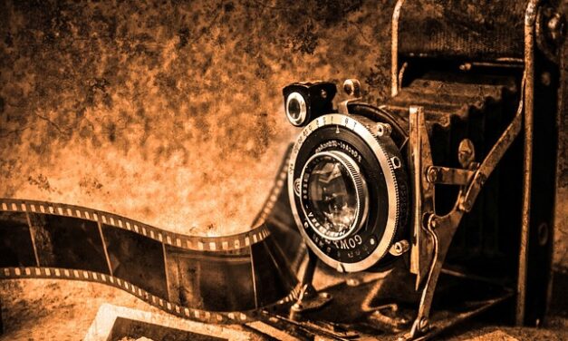 Iconic movies as Escape Rooms