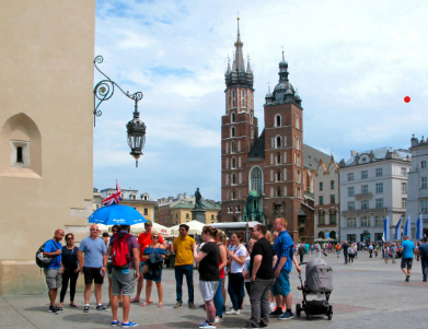 Gra miejska na Rynku Głównym w Krakowie